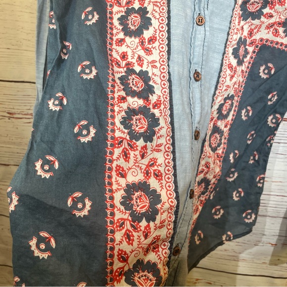 Free People Born Free Cowgirl Chambray Blue Button Up - size S - Picture 4 of 6